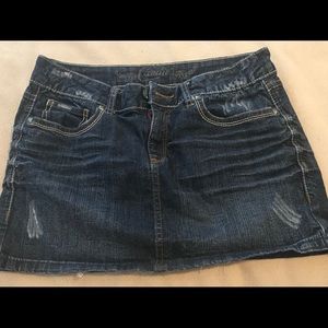 ⭐️Jean Skirt Size 7⭐️